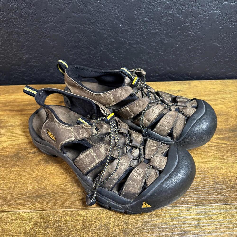 KEEN Newport Leather‎ Hiking Sandals Brown Mens Size 11 Waterproof Rubber Toe